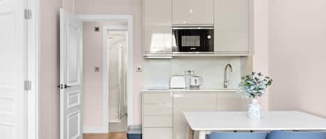 Apartment, 2 Schlafzimmer, Stadtblick | Kostenloses WLAN