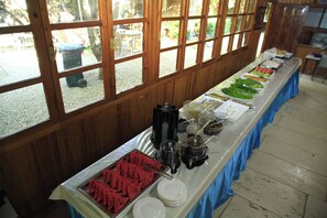 Gratis frukostbuffé varje dag 