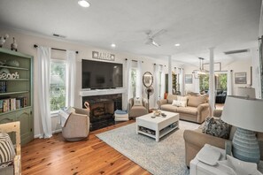 House, Multiple Beds, Patio, Garden View (375 Sea Bass) | Living area | 42-inch flat-screen TV with digital channels