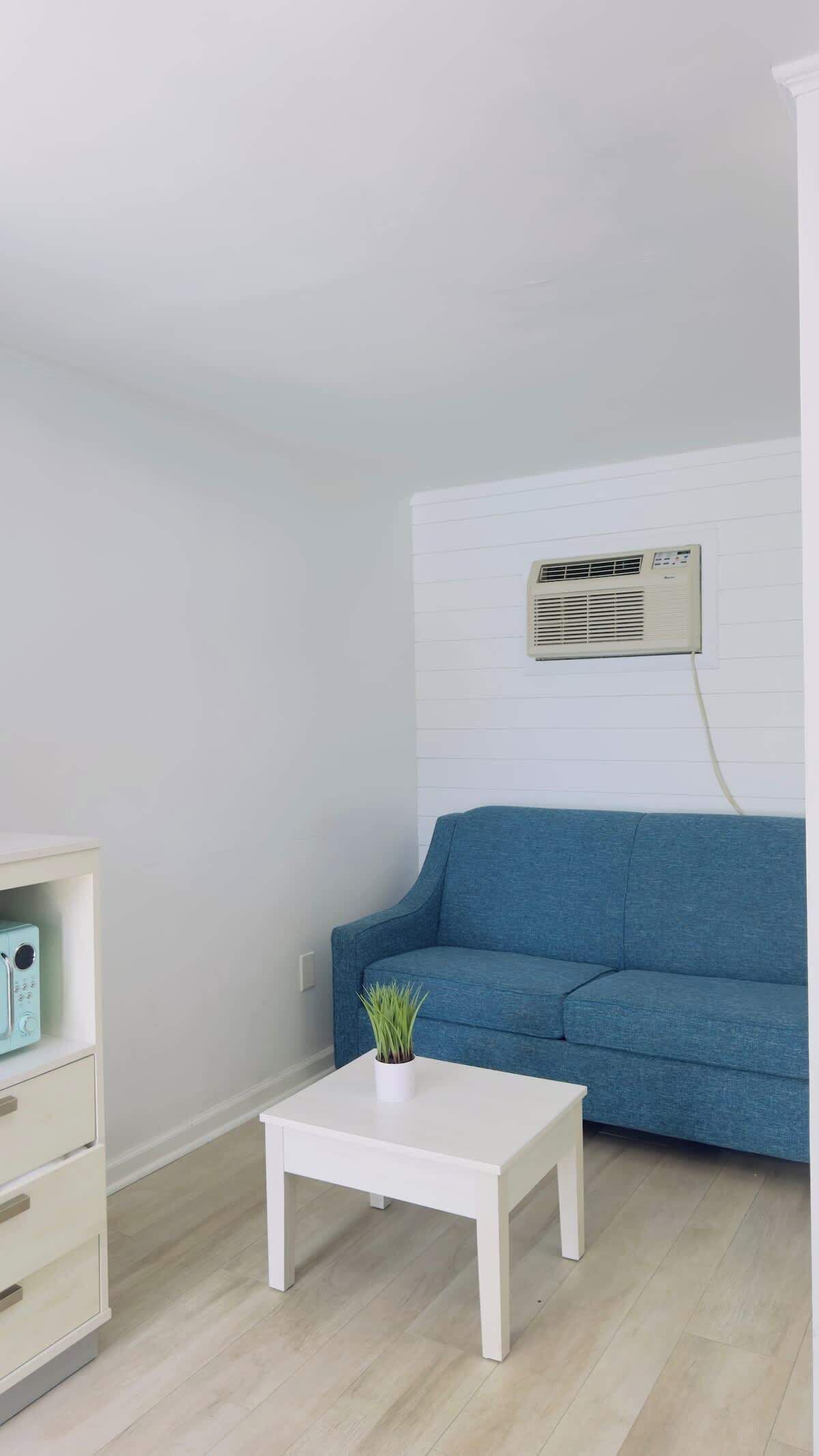 Boutique On The Beach, Studio #118 + Pool - Myrtle Beach, SC
