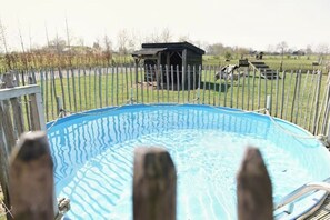 Outdoor spa tub - Off-grid wooden cabin – Landhoeve Veluwe (Oosterwolde)