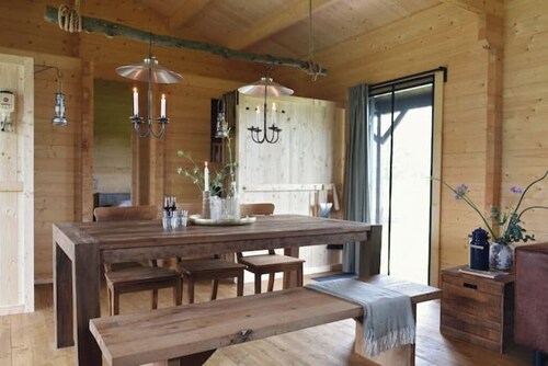 Off-grid wooden cabin – Landhoeve Veluwe