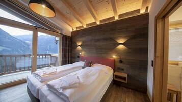 Chalet | 4 bedrooms, bed sheets