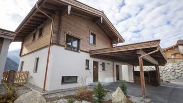 Chalet | Exterior
