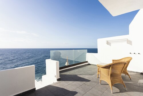 Home2Book Serene Stay & Sea View Terrace in Arico