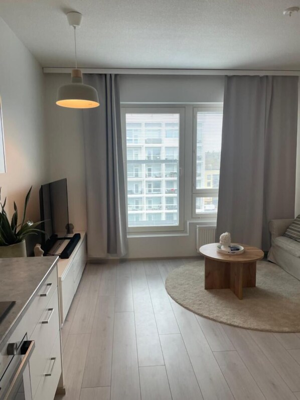 Apartment, 1 Bedroom | Living room