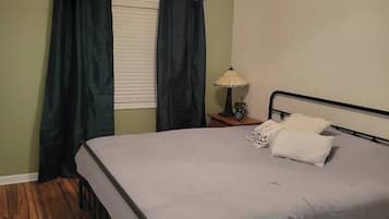 2 bedrooms, WiFi, bed sheets