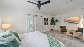 4 bedrooms, iron/ironing board, free WiFi, bed sheets