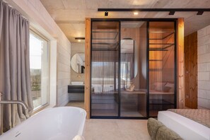 4 chambres, fer et planche à repasser, Wi-Fi, draps fournis