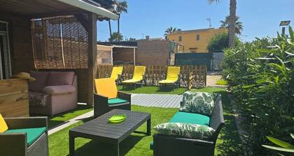 MANU VILLA IN THE HEART OF THE COUNTRYSIDE AND VINEYARDS, IDEAL FOR RECHARGING YOUR BATTERIES