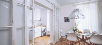 Perfectly Located luxury 2BR Prime Location