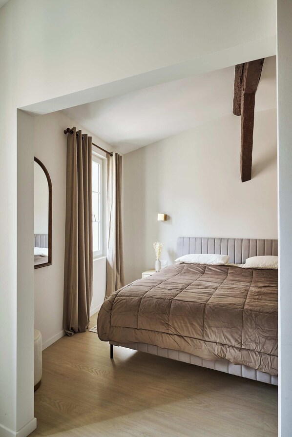 Superior Apart Daire | Odada kasa, ütü/ütü masası, ücretsiz kablosuz İnternet 