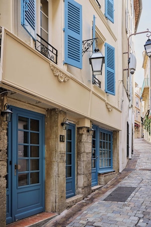 Old Town Apartments By Villa Botanica