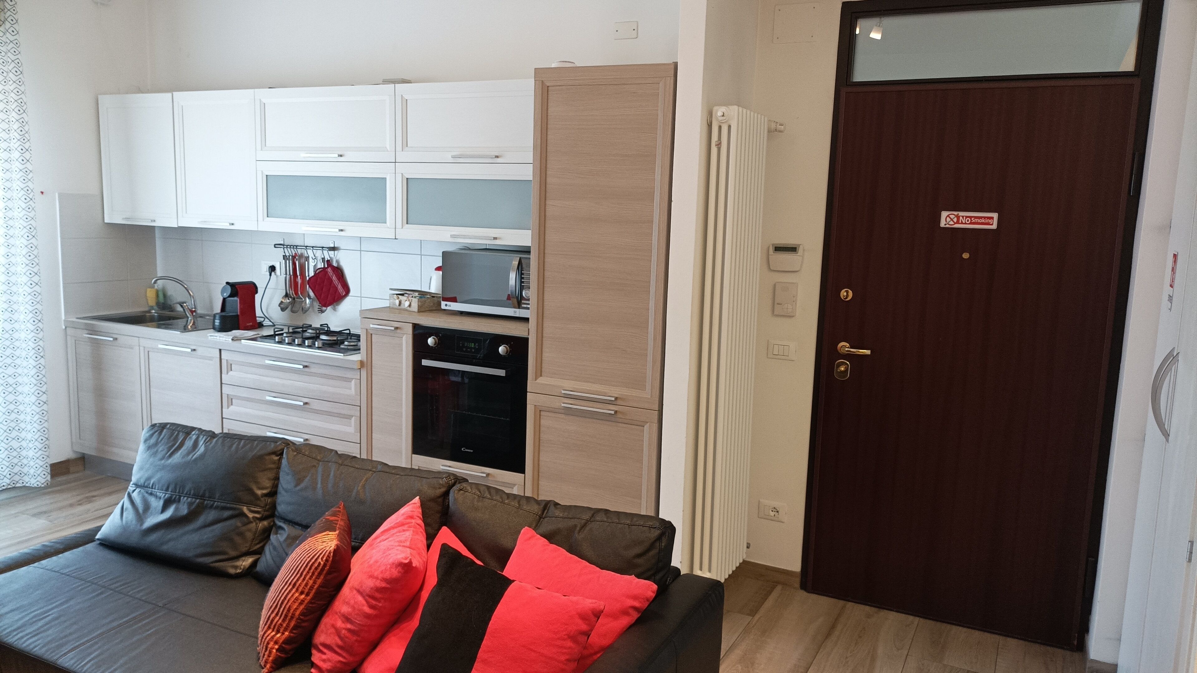 TV connectée, lecteur de DVD, écrans d'ordinateur