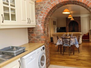 Interior - Kilcash Castle Cottage (Kilcash)