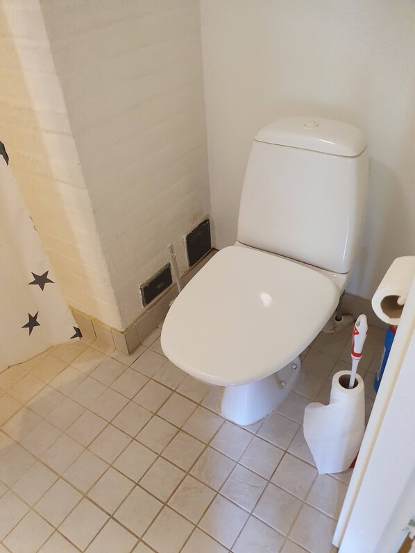 Bathroom - 1785c,hirvensalmi,puulavesi (Hirvensalmi)