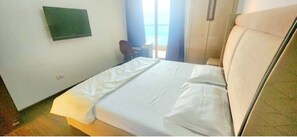 3 bedrooms, WiFi
