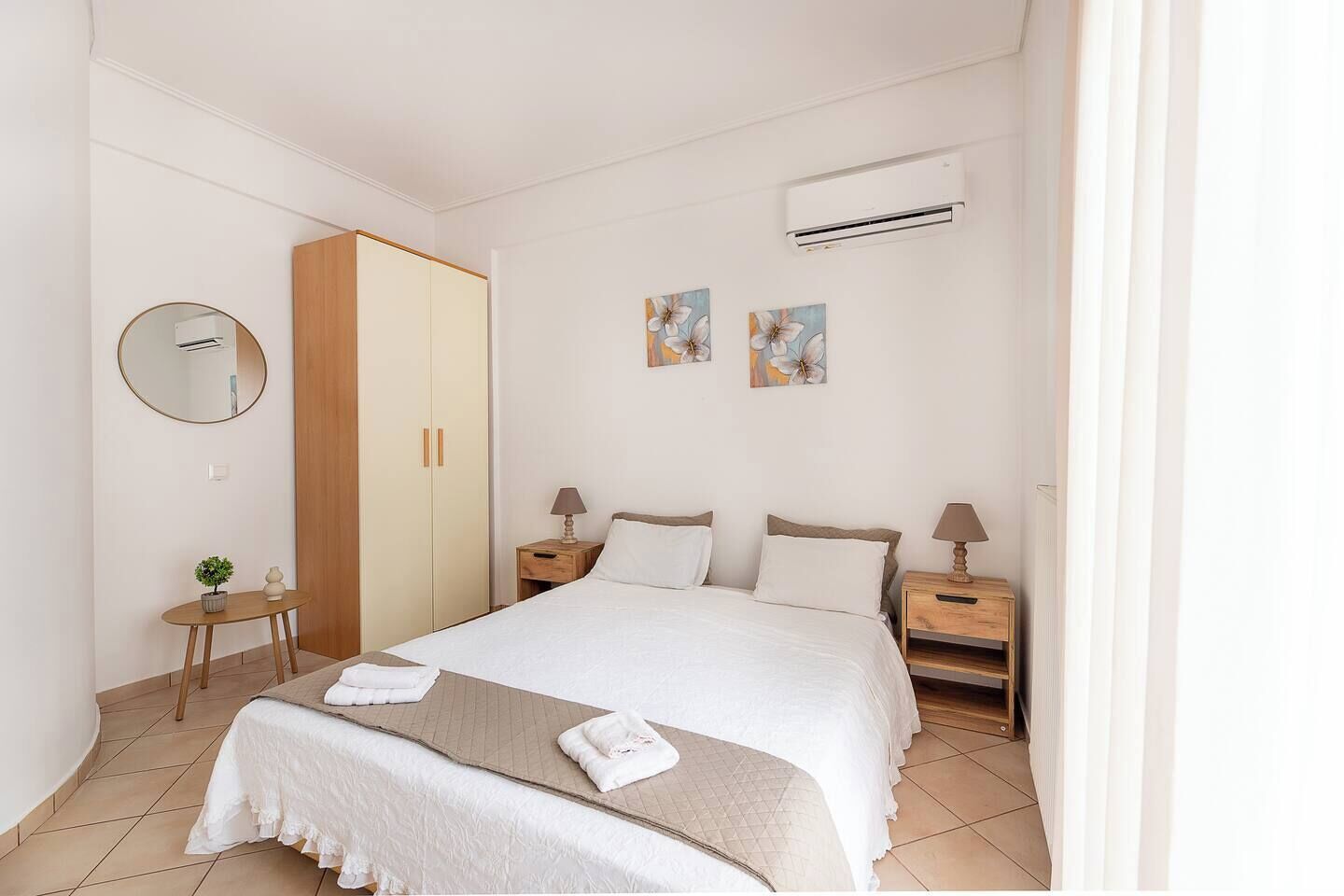 3 多间卧室、客房内保险箱、熨斗/熨衣板、WiFi