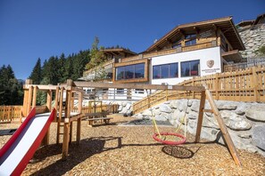 木屋 | 兒童遊樂區