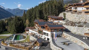 Chalet | Exterior