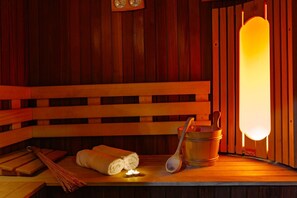 Hot stone massages, sports massages, massages - White House Hotel (Baku)