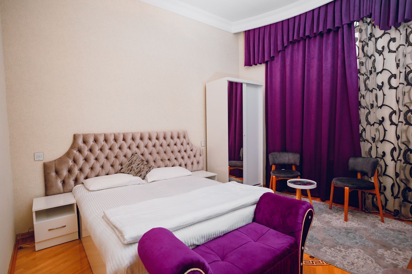 Foto - White House Hotel