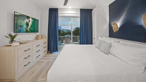 8 bedrooms, desk, iron/ironing board, free WiFi