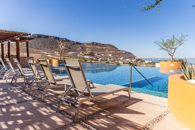 Colinas 18C at Puerta Cortes! Golf, Beachclub