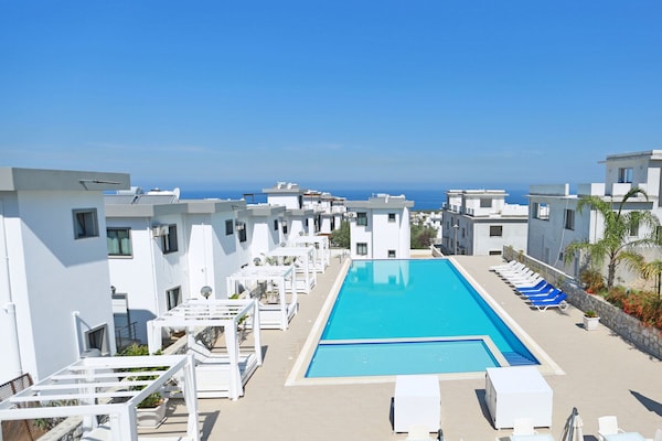 Sky Breeze Villas - Kyrenia