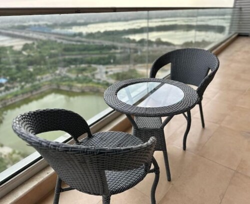 Oasis 2BR RiverView Apartmet