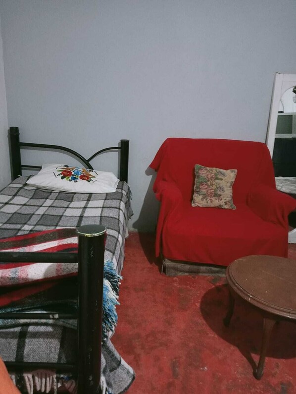 1 makuuhuone, silitysrauta/-lauta, Wi-Fi, vuodevaatteet