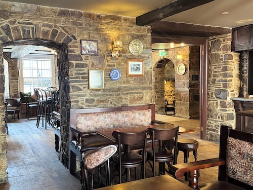 The Black Lion Hotel 