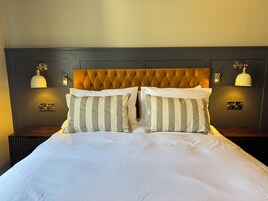 Superior-værelse | Strygejern/strygebræt, gratis Wi-Fi, sengetøj