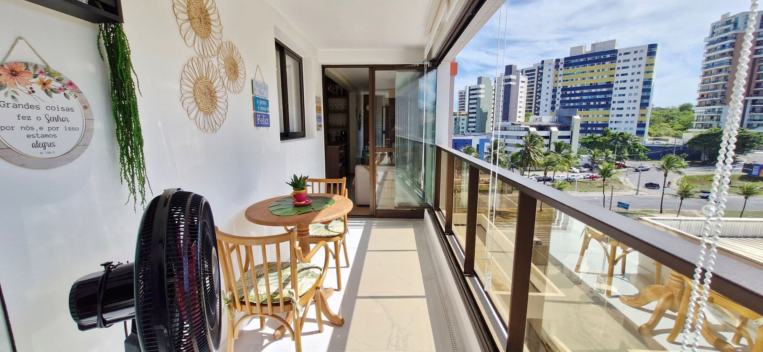 Apartamento | Opções para refeição ao ar livre