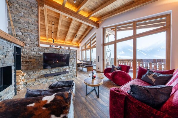 غرفة المعيشة