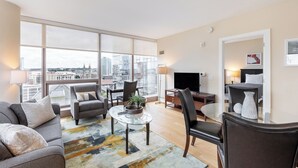 Apartment, 2 Bedrooms, Kitchen | Living area - Atlantic Station-12S (Stamford)