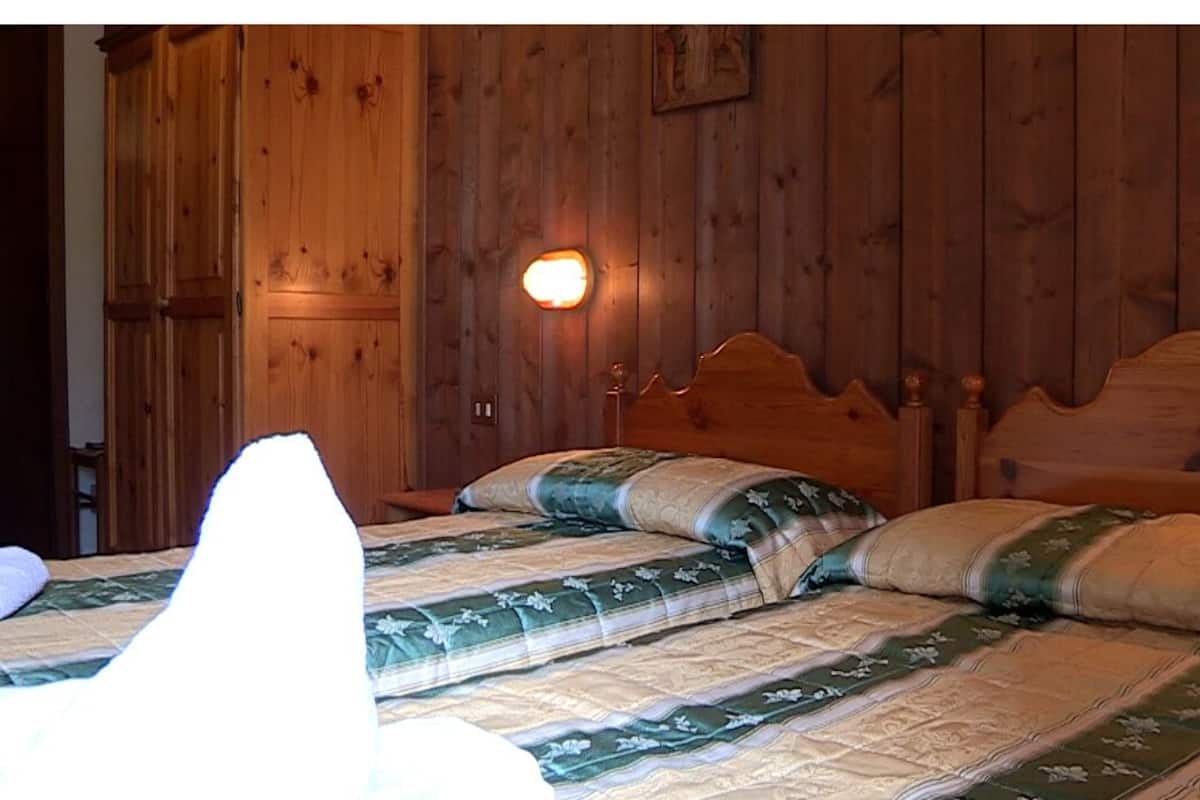 Classic Triple Room