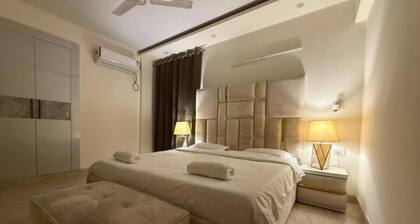 Luxury Residential Penthouse with Private Pool