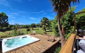 Outdoor spa tub - 1 bedroom private vacation home in montegrosso (Montegrosso)