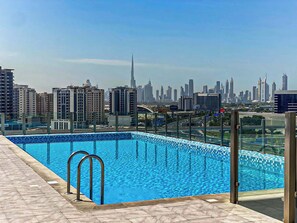 Nicht klassifiziertes Bild, 3 von 42, Schaltfläche