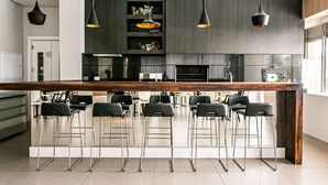 Dining - 350m from Jurerê Beach | Swimming Pool #JA36 (Florianópolis)