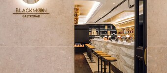 MYTHIC SANA Downtown Suites - New Opening