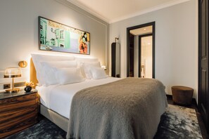 Master Suite | Sengetøy av topp kvalitet, minibar og safe på rommet