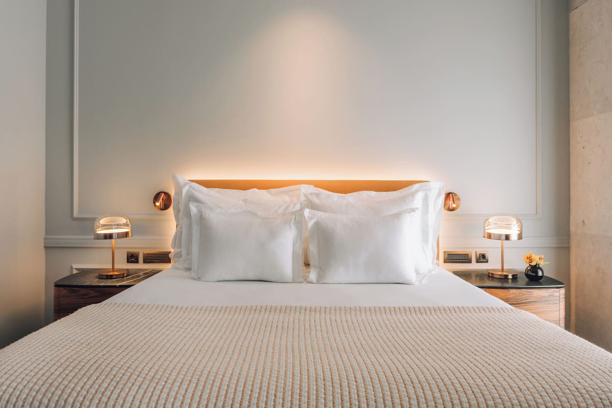 Literie de qualité supérieure, minibar, coffres-forts dans les chambres
