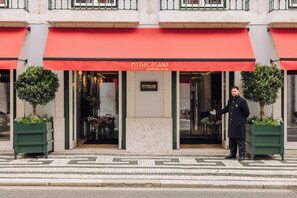 Hallway - MYTHIC SANA Downtown Suites - New Opening (Lisbon)