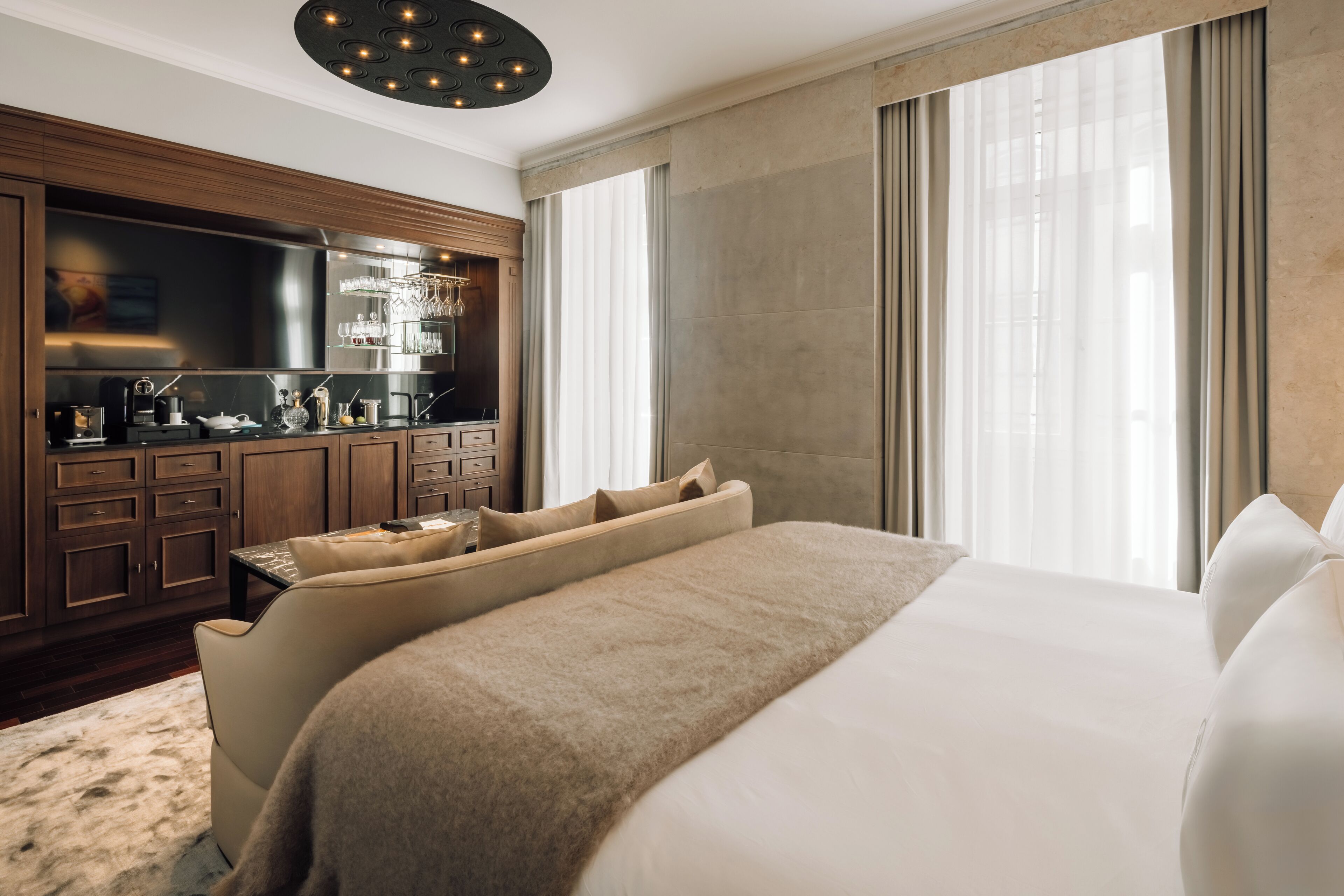 Foto - MYTHIC SANA Downtown Suites