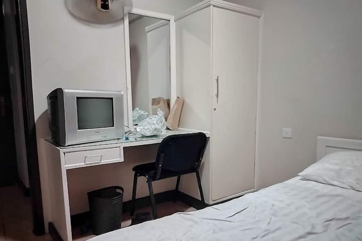 Wifi gratis y ropa de cama