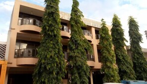 숙박 시설 정면