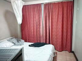 Wifi gratis y ropa de cama 