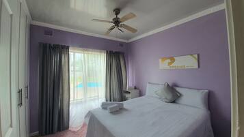 3 chambres, fer et planche Ă repasser, Wi-Fi, draps fournis